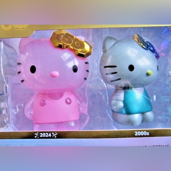 HELLO KITTY ~ 50th Anniversary ~ Nesting Figures ~ 5 Pc ~  COLLECTIBLE! IN HAND! - Picture 2 of 6